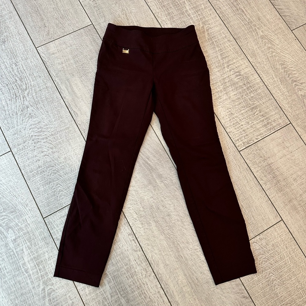 Red stretch pants
